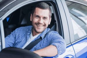 Dúvidas na compra do primeiro carro? Confira 7 dicas importantes