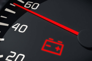 Luz da bateria: problema pode ir além da parte elétrica do carro