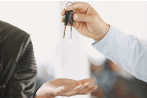 Motos e carros usados: saiba os riscos na compra pela internet