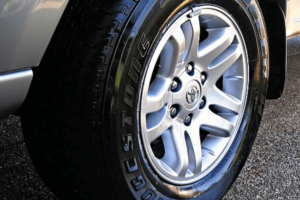 pretinho-com-silicone