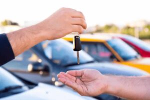 Dicas Essenciais para Comprar seu Carro Seminovo com Confiança