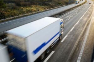 Cuidados Essenciais para Manter um Caminhão de Carga em Ótimo Estado