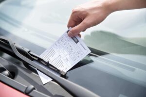 Como Evitar o Recebimento de Multas: Dicas Práticas e Eficazes