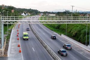 Como Funciona o Pedágio Automático: Praticidade e Economia na Estrada